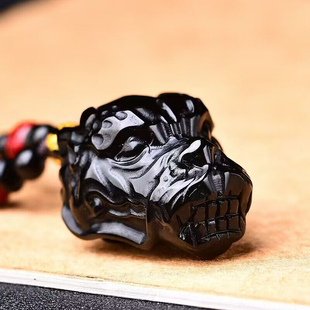 天然银耀纯黑黑曜石立体龙头吊坠