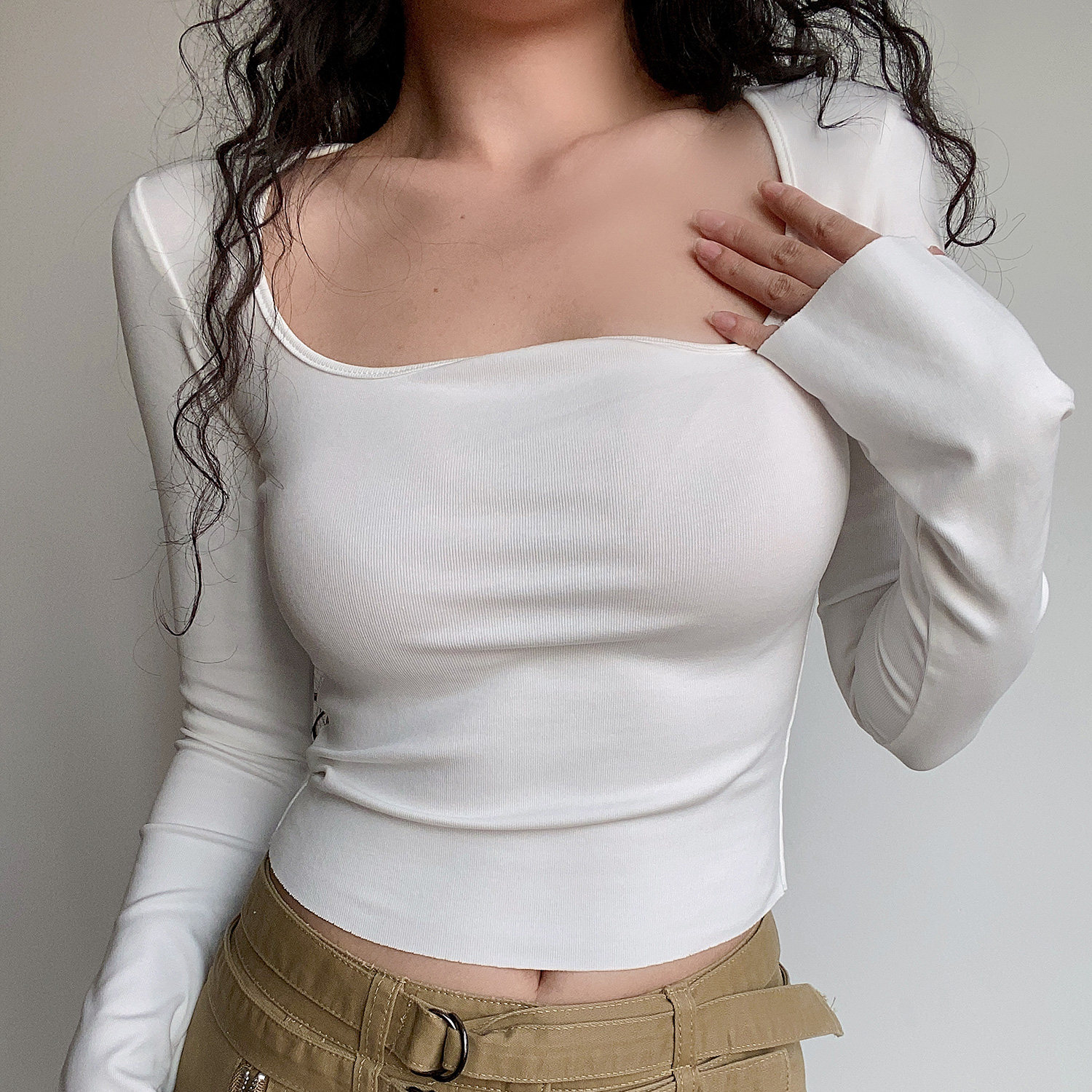 欧美风高腰短款喇叭袖长袖T恤