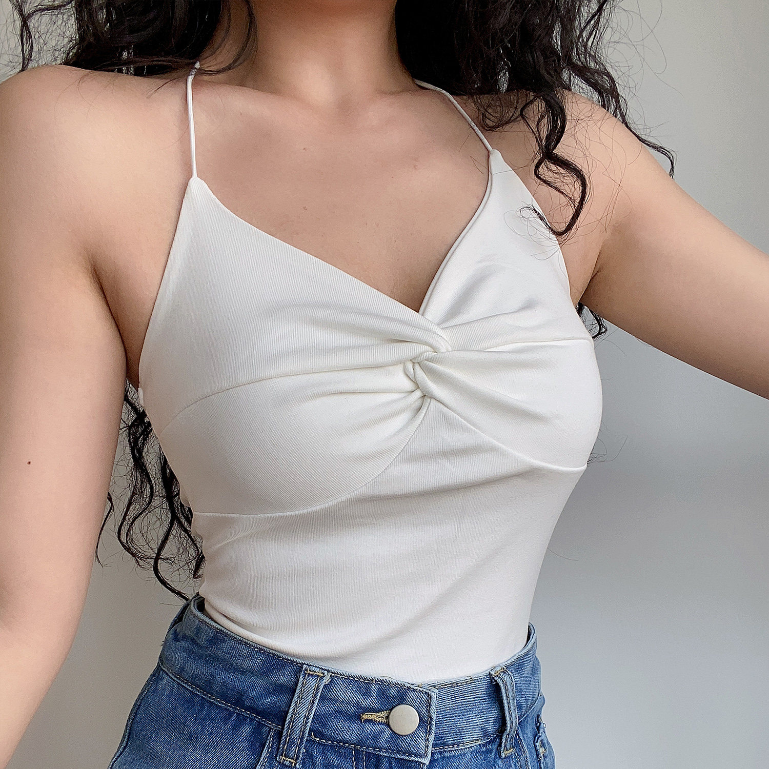 beran 美式复古性感挂脖v领细肩带胸前打结纯色高腰短款吊带背心