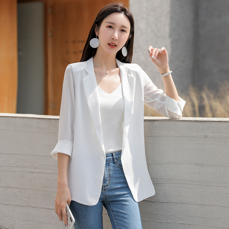 白色小西装外套女夏季2025新款春秋薄款雪纺小个子高级感短款西服