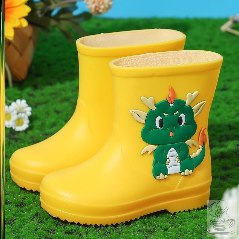 CHILDRENS RAIN BOOTS NEW CARTOON WATERPROOF MENS AND WOMENS SMALL AND MEDIUM-SIZED CHILDRENS BABY RUBBER SHOES RAIN BOOTS KINDERGARTEN WEAR A SHORT TUBE