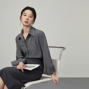 2025年新款 polo领上衣春 高级感灰色衬衫 女职场通勤ol轻熟气质长袖