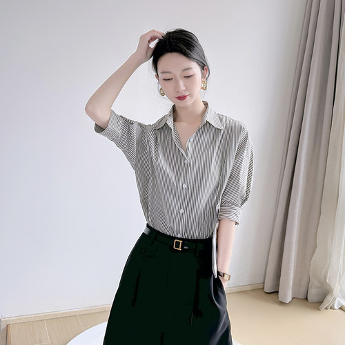 中袖衬衫显瘦休闲宽松