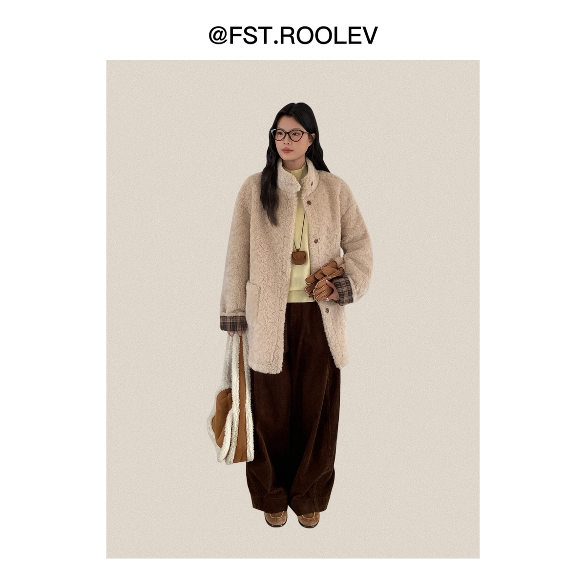 童心家韩版立领羊恙毛拼格皮毛一体中长款保暖厚实大衣无配件8853