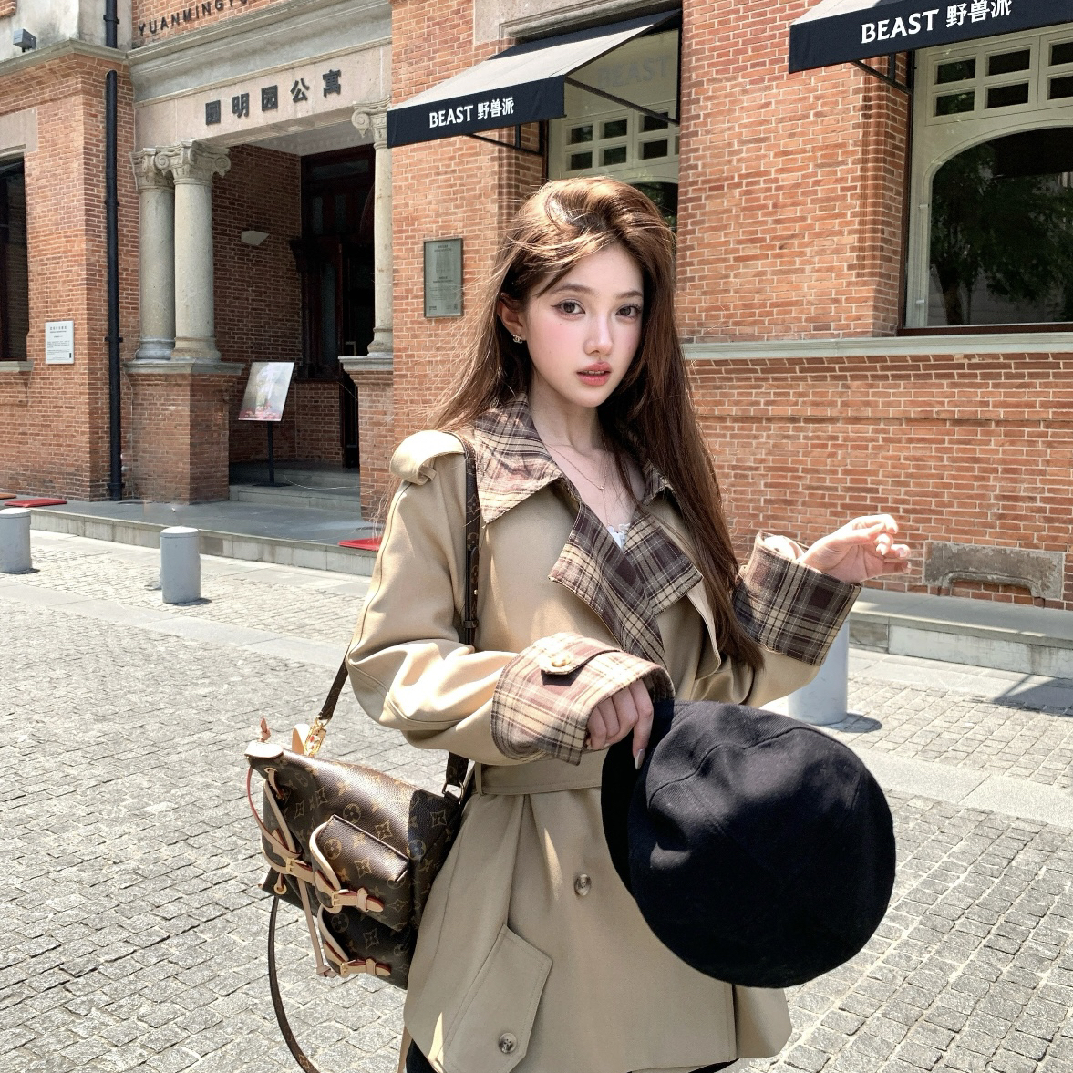 童心家格纹拼接精纺羊毛小个子中长款风衣配腰带含30羊毛42279