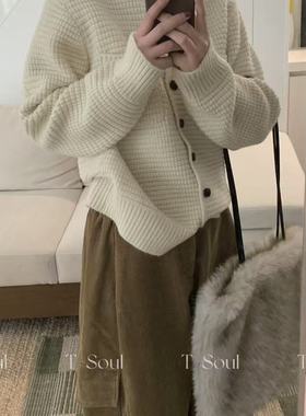 童心冬上新复古高领单排扣宽松保暖毛衣121514