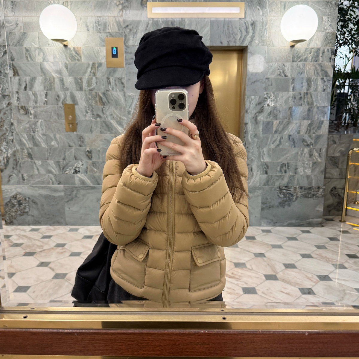 童心瘦连帽双口袋百搭拉链保暖羽绒服外套(质检安心90绒)E25Y002