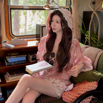 童心小众林间慢行印花连帽防晒衫+休闲短裤套装