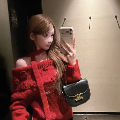 童心家氛围感翻边一字领立体绣花麻花长袖毛衣(配针织带)A22093