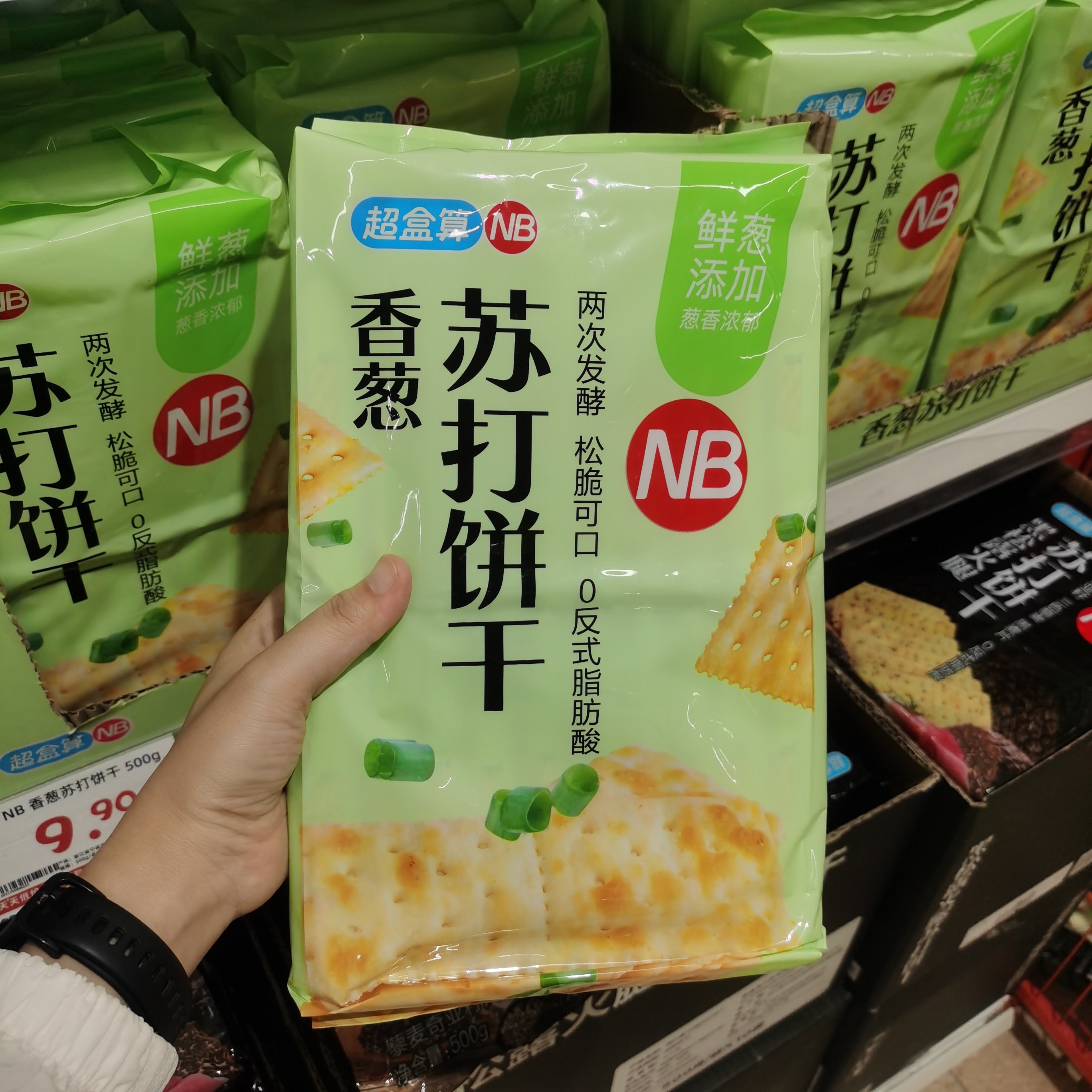 盒马超盒算NB香葱苏打饼干500g图片