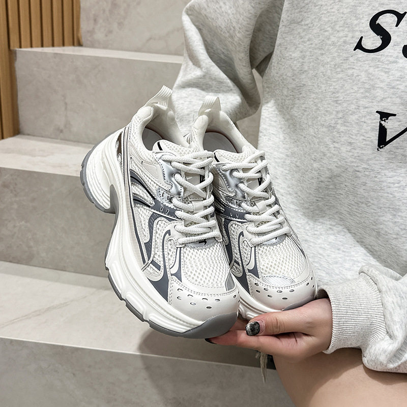 2025新款女鞋爆款超火老爹鞋34厚底鞋女小个子增高32码33小码鞋子