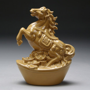 陶瓷土黄色立马到成功摆件十二生肖吉祥物化解客厅家居装饰工艺品