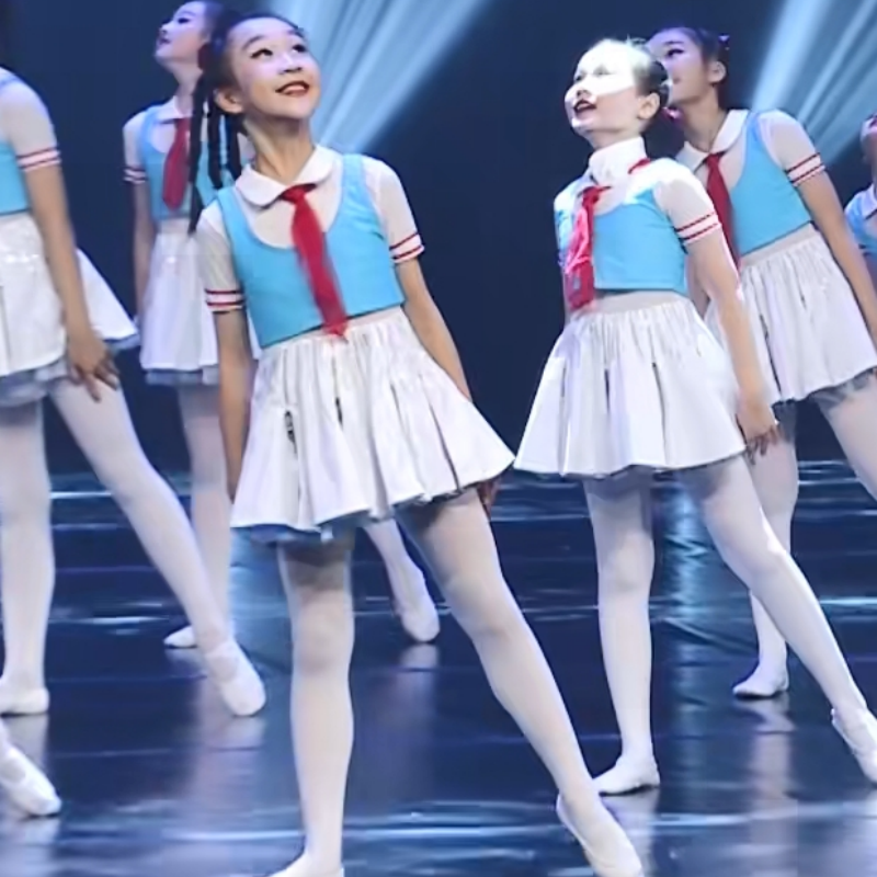 一路前行六一儿童演出服红领巾少先队员合唱服奔向阳光舞蹈表演服