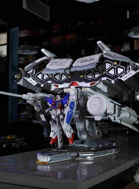 FUXK  GP03D 高达 旗舰MOD  4090 水冷概念电脑游戏直播电竞主机