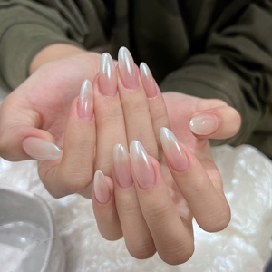 纯手工穿戴甲白月光裸粉底色渐变美甲杏仁款美甲新娘甲华妃摸脸款