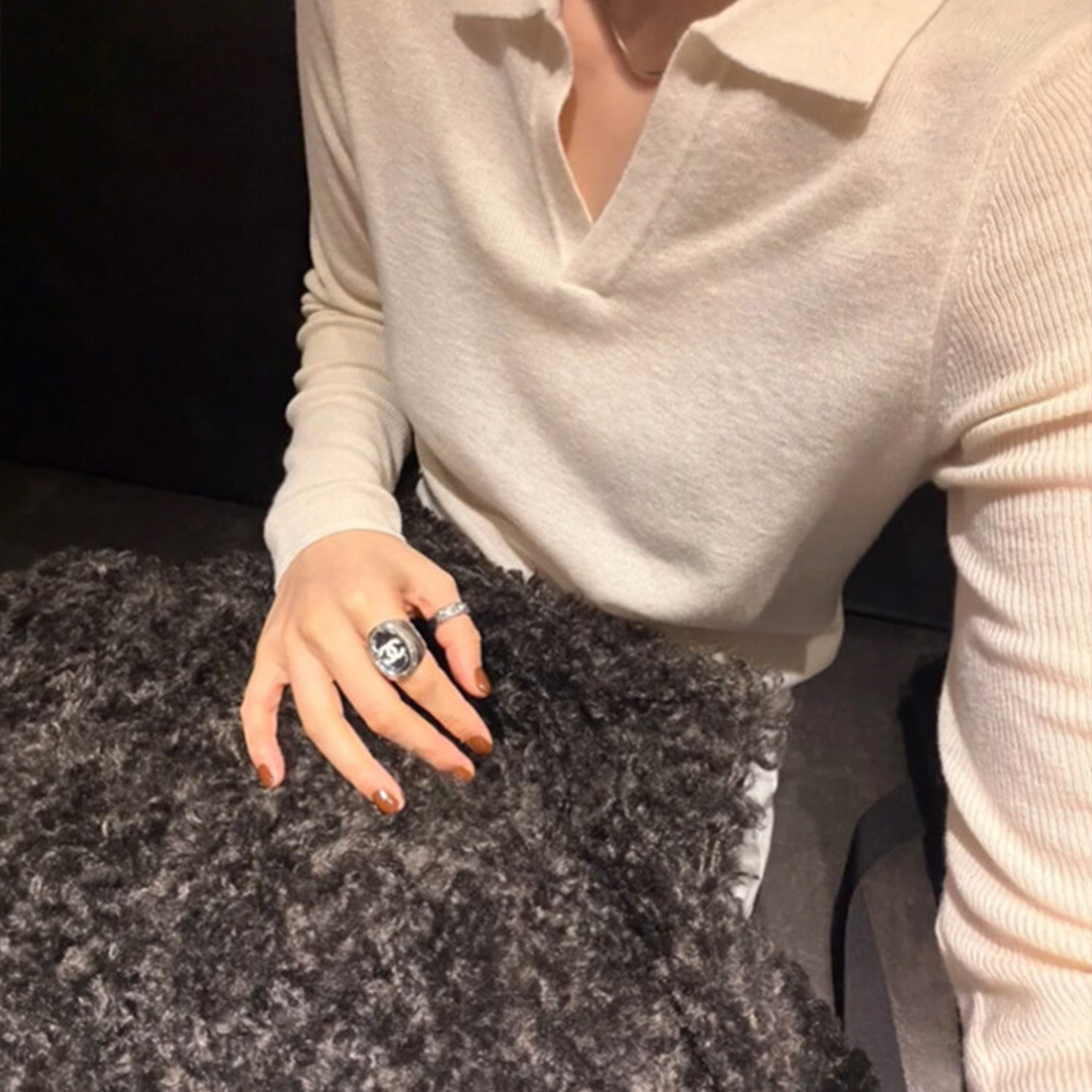 欧货高级感polo领长袖针织衫女春季内搭巨好看显瘦v领打底衫上衣