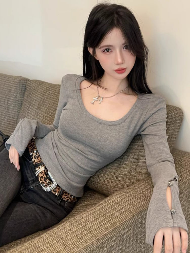 韩版小众三色百搭U领袖子扣子装饰设计感上衣女春秋显瘦长袖T恤女