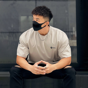 宽松大码 LIVE夏季 美式 男士 健身透气训练运动休闲T恤纯色上衣 短袖