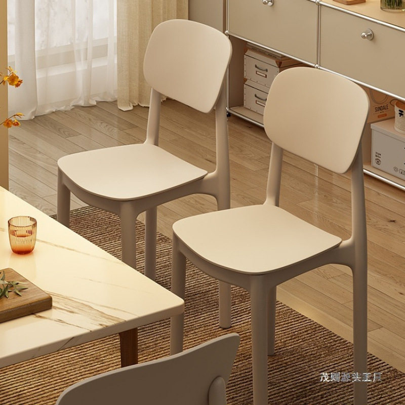 餐椅家用现代简约加厚久坐舒服塑料凳子北欧网红商用餐桌靠背椅子