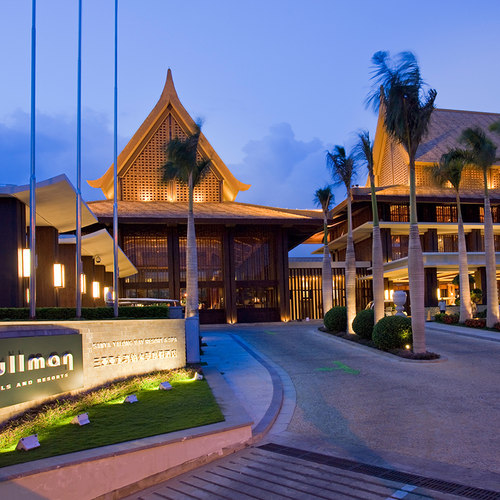 【住】缅甸泳池别墅2晚 【食】每日2大2小（1位12岁以下儿童+一位6岁以下儿童）自助早餐 【享】入住期间享双人头部解压放松按摩30分钟1次 【享】畅玩店内以下娱乐项目：时尚桨板、漂浮毯、儿童手摇船