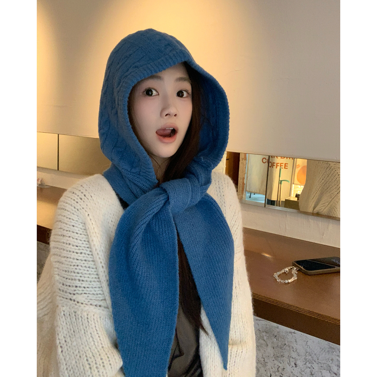 蓝色针织帽女冬季帽子围巾一体