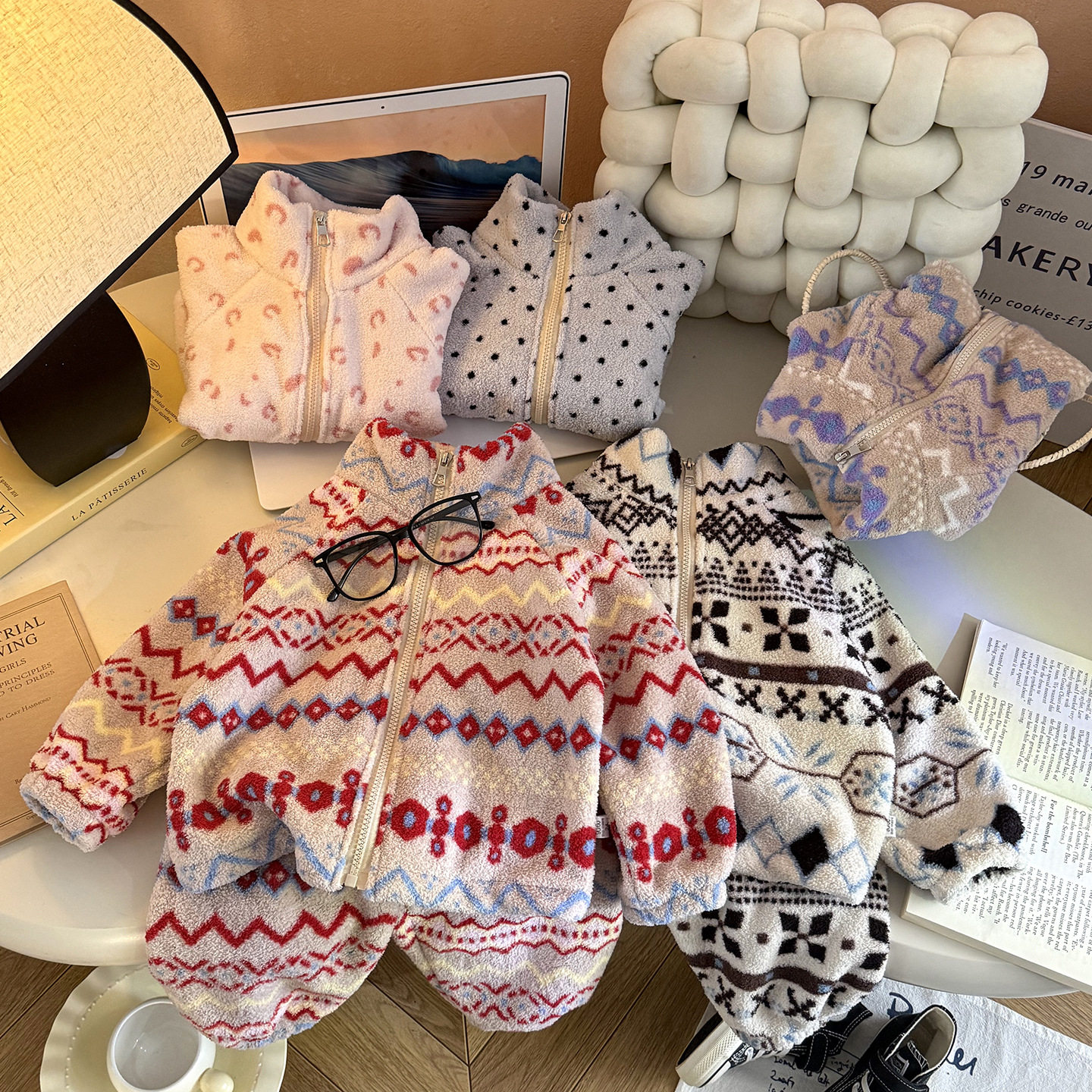 2026新款秋冬季加绒加厚套装韩版儿童家居服男童女童保暖套装童装