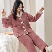 简约家居服套装 新款 女士翻领珊瑚绒睡衣青果领贴布扣深豆沙女冬季