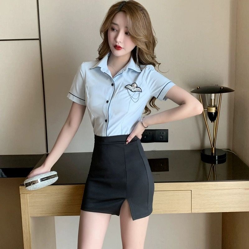 高端酒店影院足浴技师制服女修身短袖蓝衬衫微开叉包臀裙职业套装