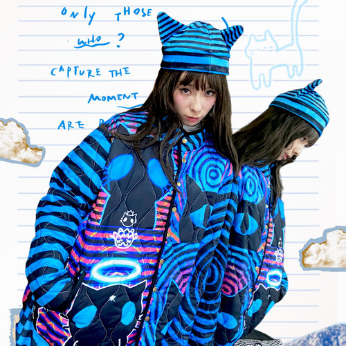 蓝巧怪物猫宽松条纹印花女棉服