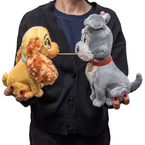 GUMO小姐与流浪汉正版毛绒玩偶 吸面条 Lady and the Tramp 20cm