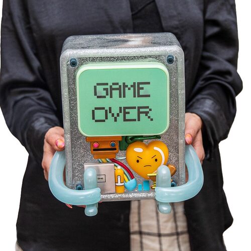 顺丰绝版现货GUMO限量300体 探险活宝夜光版 8英寸 Game Over BMO