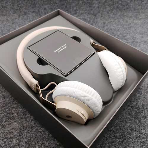 Jabra/捷波朗MOVE沐舞风尚头戴式蓝牙耳机立体声时尚耳麦重低音