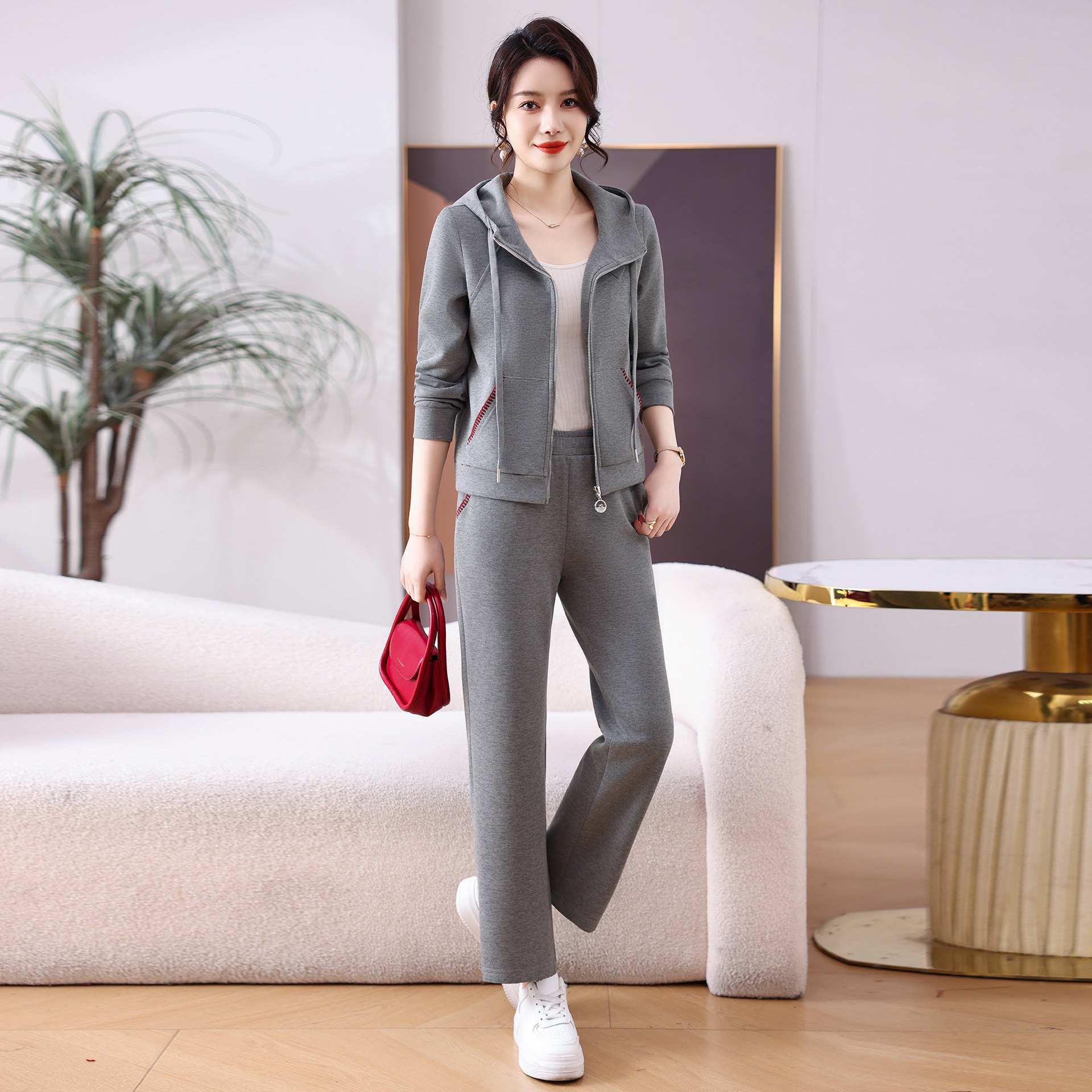 KEAISHI香港轻奢2026春季新款休闲减龄显瘦两件套高端品牌套装女