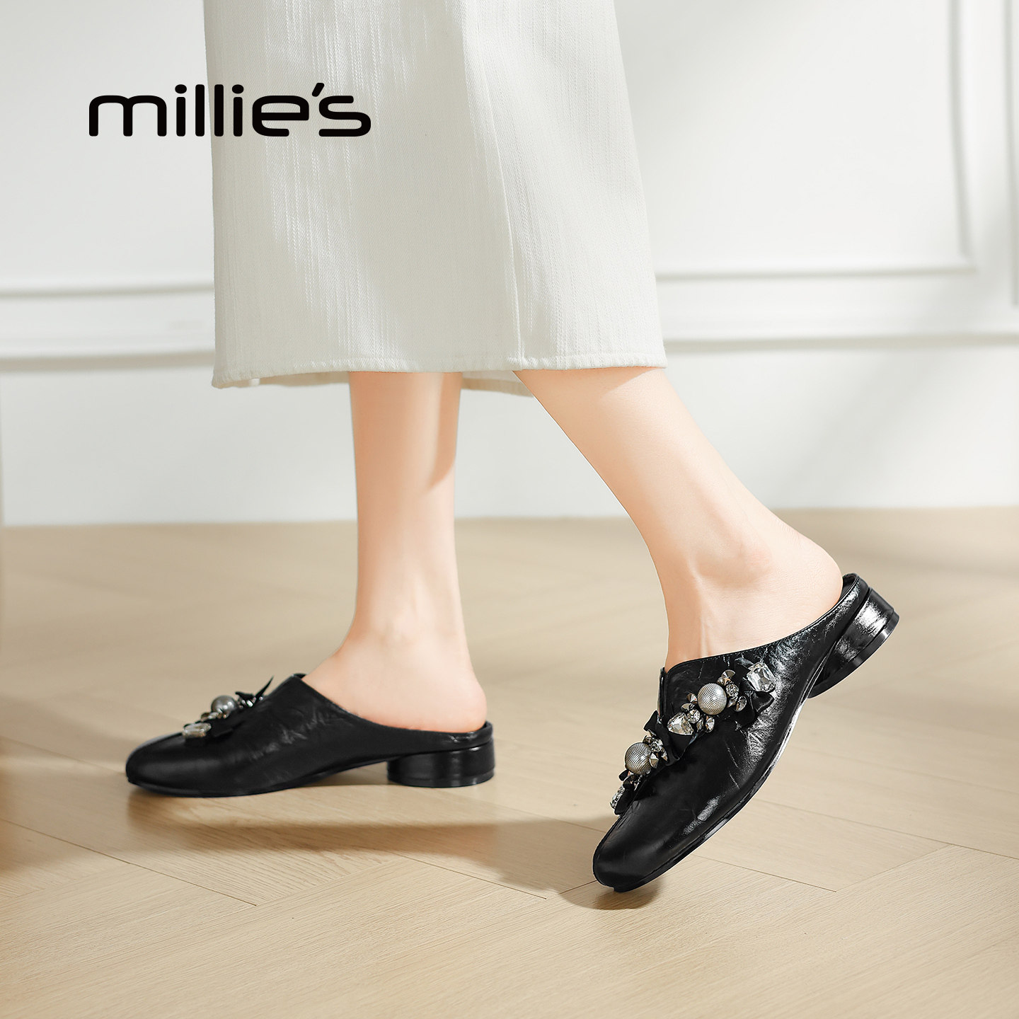 MILLIE'S/妙丽真皮包头半拖鞋女粗跟珍珠装饰通勤懒人鞋一脚蹬黑