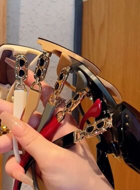 自带妆容偏光太阳镜2026年新款防紫外线百搭高级显脸瘦小墨镜