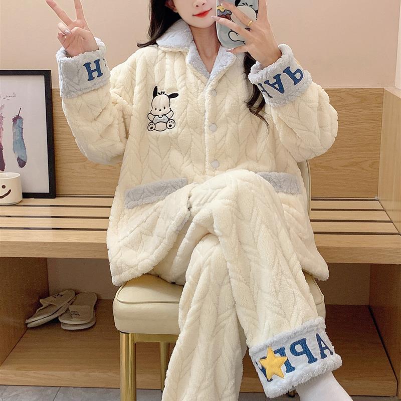 睡衣女款套装秋冬季珊瑚绒加绒加厚保暖可外穿开衫可爱卡通家居服