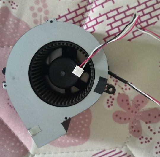 原装松下 DLP PT-SDS20KC 投影机风扇