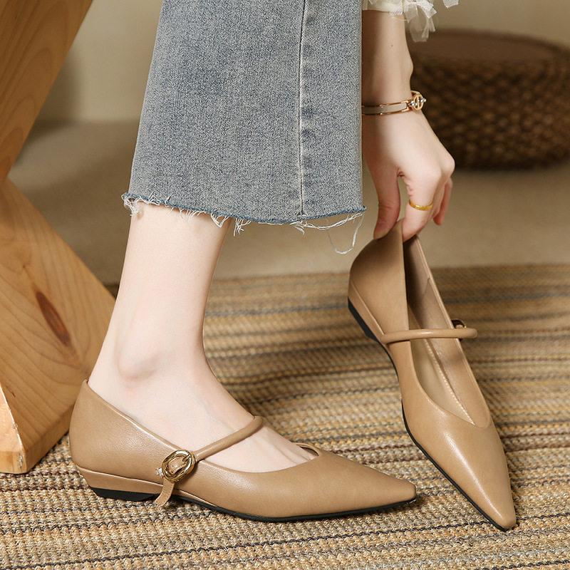 通勤百搭浅口单鞋女2026春季新款尖头平底不磨脚软皮玛丽珍女鞋子