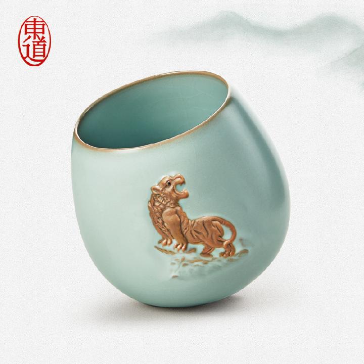 东道汝窑天青色生肖茶杯虎年杯虎虎生威主人杯不倒杯汝虎杯限量款