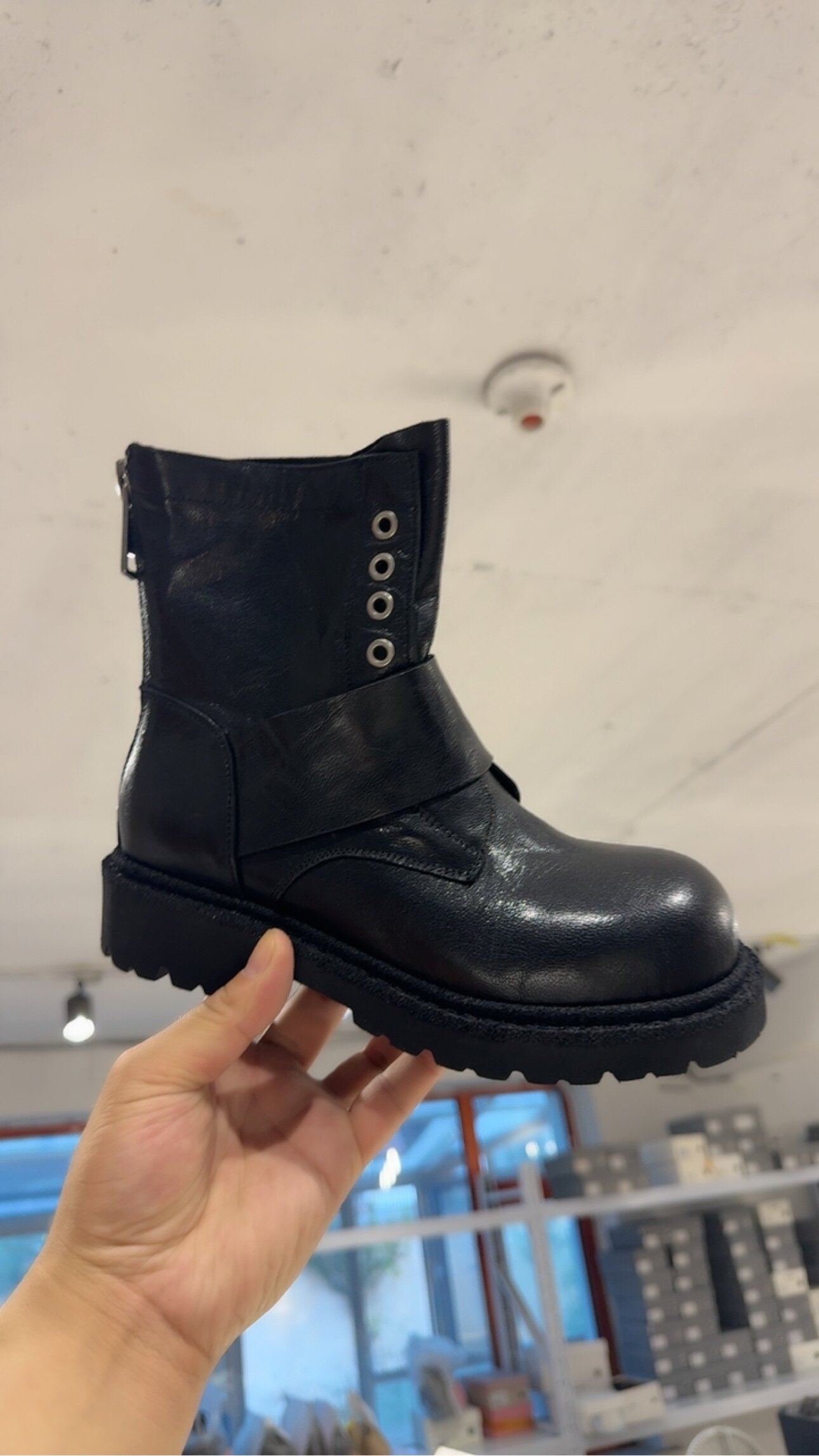 啊53399-10马丁靴羊皮女鞋图片