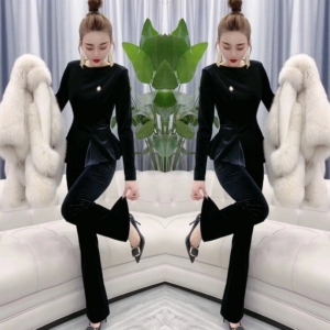 网红新款时尚金丝绒套装女2023春季洋气收腰显瘦上衣微喇裤两件套