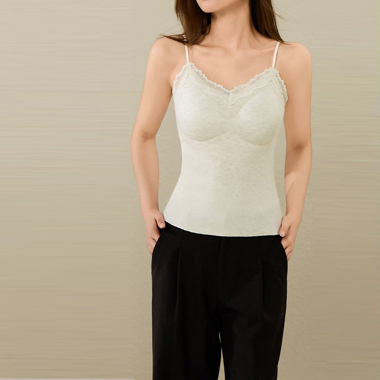 带胸垫蕾丝保暖背心女V领内搭打底衫加厚保暖内衣吊带背心上衣,女士内衣/男士内衣/家居服,保暖背心,淘宝优惠券,粉丝福利购,淘宝优惠卷