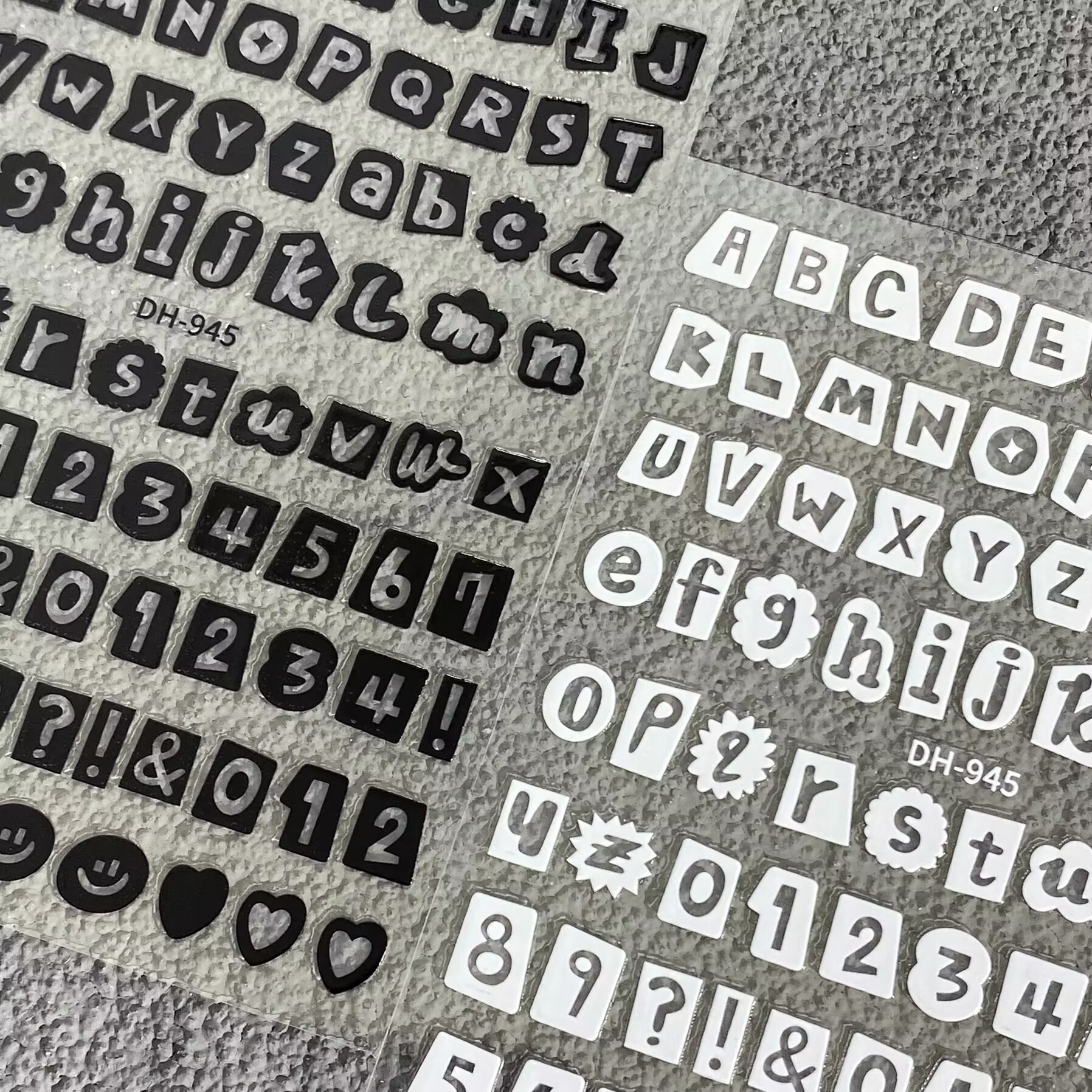 简约黑白26英文字母美甲贴纸