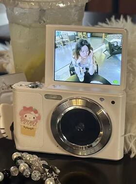 复古CCD数码照相机学生党入门级校园随身旅游vlog可自拍微单相机