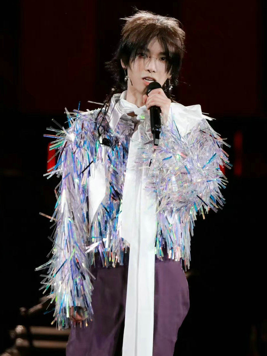 华晨宇演唱会同款演出服夹克外套2023秋季亮片幻彩舞台表演服男女