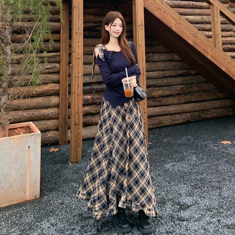 2026早春新款时尚休闲百搭长袖T恤+高腰显瘦格纹半身裙两件套装女