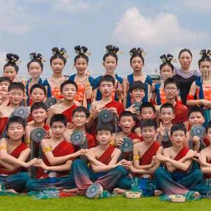 男童飞天乐鼓敦煌舞蹈服装儿童壁画旋鼓飘逸敦煌上铃鼓舞蹈演出服