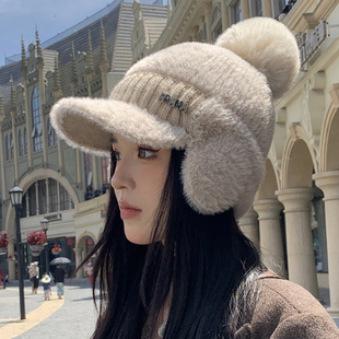 帽子冬款女毛绒绒秋冬季大头围护耳棒球帽冬天保暖毛毛茸茸鸭舌帽