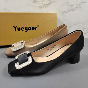 月芽儿水钻方扣高跟鞋女2026春季新款优雅气质粗跟方头浅口单鞋子