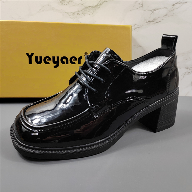 月芽儿真皮粗跟百搭系带深口单鞋